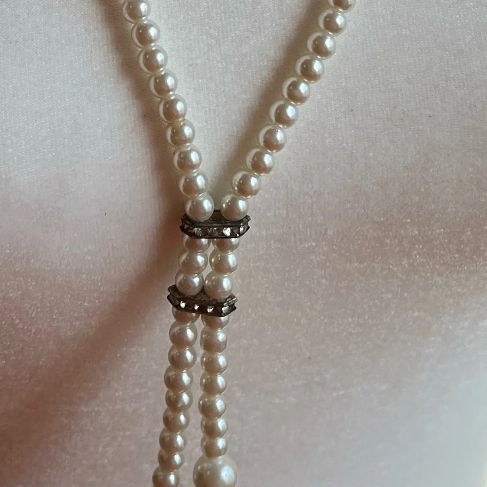 Vintage Pearl drop pendant style bolero necklace rhinestones 16